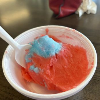 Libby's Italian Pastry Shop - Blue Raspberry and Watermelon. - Ice Cream & Frozen Yogurt Near Me - New Haven, Connecticut