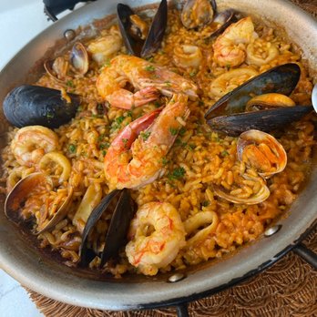 Dos Besos - Seafood paella - Spanish Near Me - Pasadena, California Dos Besos - Seafood paella - Spanish Near Me - Pasadena, California