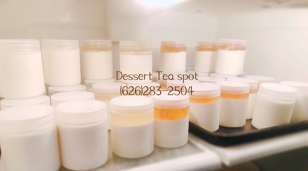 Dessert Tea Coconut Logo