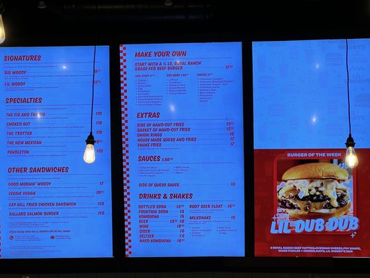 Lil Woody's by null