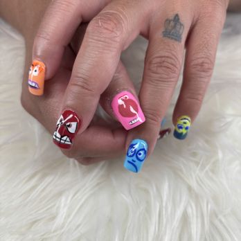 Saigon Nails - Nail Salons Near Me - Oakland, California