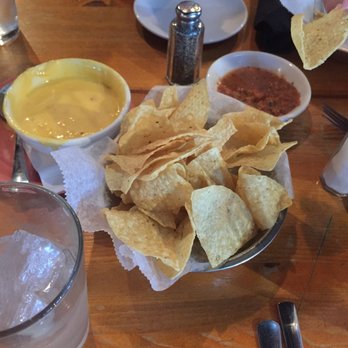 Mattito's - Chips queso and salsa - Tex-Mex Near Me - Dallas, Texas