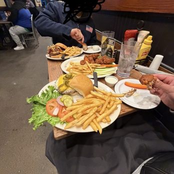 Press Box Grill - Texas Burger Laredo Burger Jumbo Wings (10 Pc) - Sports Bars Near Me - Dallas, Texas