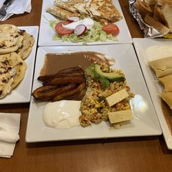 El Amanecer Latino Market - Pupusas, Desayuno Al Estilo Amanecer, tamales de elote, and chicken quesadilla