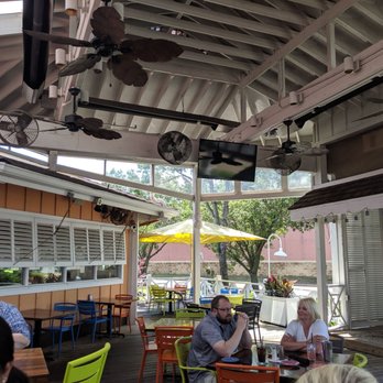Bahama Breeze - Patio - Bars Near Me - Memphis, Tennessee