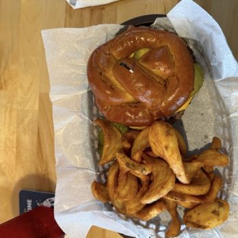 Tally's Tap & Eatery - Build a burger with pretzel bun - New American Near Me - Waukesha, Wisconsin Tally's Tap & Eatery - Build a burger with pretzel bun - New American Near Me - Waukesha, Wisconsin
