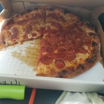 Hella Pie Pizza - Half pepperoni Half cheese - Pizza Near Me - Tracy, California Hella Pie Pizza - Half pepperoni Half cheese - Pizza Near Me - Tracy, California