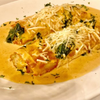 Fiore Restaurant - Chicken Canneloni - Italian Near Me - Concord, California