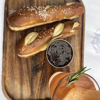 Barrique Kitchen & Wine Bar - Pretzel Baked Brie - Tapas Bars Near Me - Babylon, New York Barrique Kitchen & Wine Bar - Pretzel Baked Brie - Tapas Bars Near Me - Babylon, New York