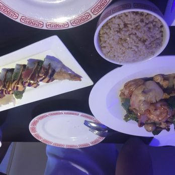 Imperial Orchid - The brown rice smelled bad, the sushi was decent but the happy family (entree w/ seafood chicken and beef) was gross - Chinese Near Me - North Babylon, New York