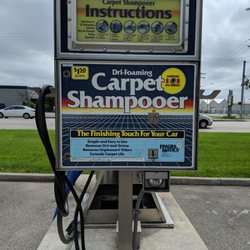 Caribbean Auto Spa - Carpet shampooer