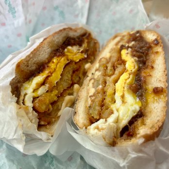 Bodega - The Kathy Bates - Fried Green Tomato, Bacon Jam, Egg & Pimento Cheese - Sandwiches Near Me - Charleston, South Carolina
