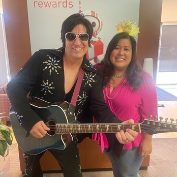Best Singing Telegrams - Party Characters Near Me