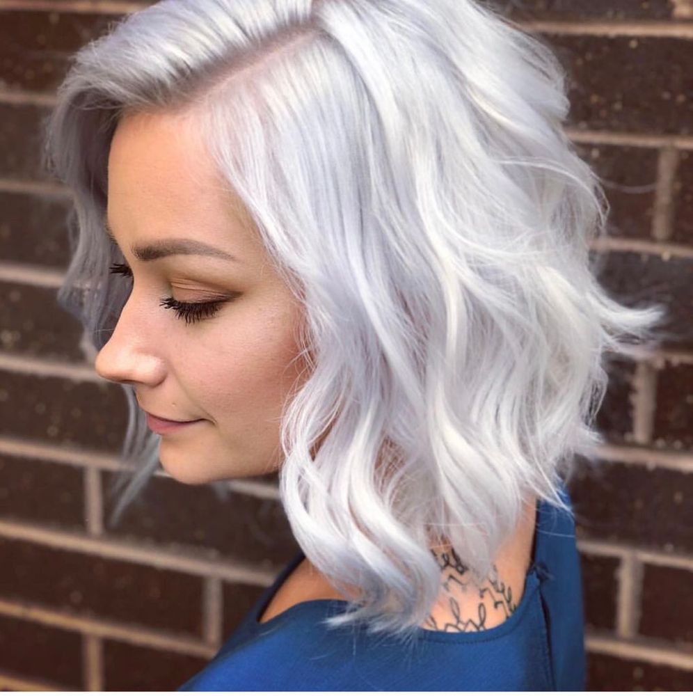 K&M Hair Lounge Logo