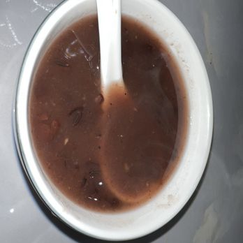 Honolulu Seafood Restaurant - Red bean soup dessert (like Japanese "an"). - Dim Sum Near Me - Urban Honolulu, Hawaii Honolulu Seafood Restaurant - Red bean soup dessert (like Japanese "an"). - Dim Sum Near Me - Urban Honolulu, Hawaii