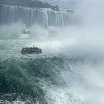 Niagara Falls - Landmarks & Historical Buildings Near Me - Niagara Falls, Ontario Niagara Falls - Landmarks & Historical Buildings Near Me - Niagara Falls, Ontario