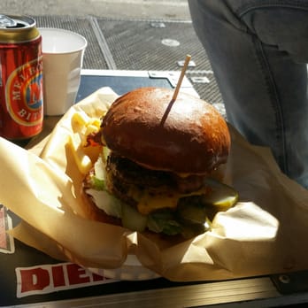Bonditony's Burger Joint - Zeahorse Beef Burger - Burgers Near Me - Bondi Beach, NSW Bonditony's Burger Joint - Zeahorse Beef Burger - Burgers Near Me - Bondi Beach, NSW