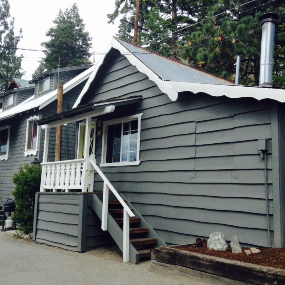 June Lake Pines - Example of the cabin options - Hotels Near Me - June Lake, California June Lake Pines - Example of the cabin options - Hotels Near Me - June Lake, California