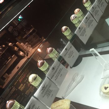Amara Chocolate & Coffee - Chocolates! - Coffee & Tea Near Me - Pasadena, California