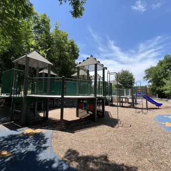 Fannie Mae Dees Park - Parks Near Me - Nashville, Tennessee
