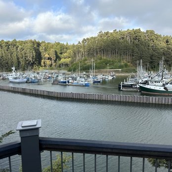 HarborView Bistro & Bar - Breakfast & Brunch Near Me - Fort Bragg, California HarborView Bistro & Bar - Breakfast & Brunch Near Me - Fort Bragg, California
