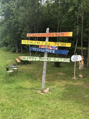 Curbside Kitchen Restaurant On Wheels by null