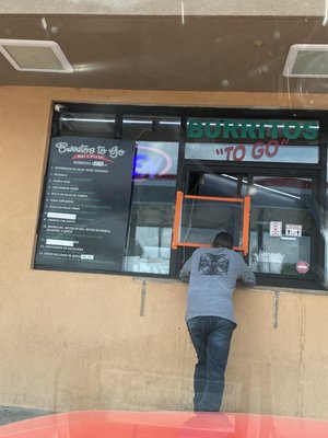 Burritos To Go by null