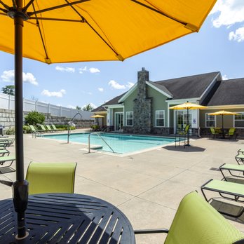 Summit Place - Apartments Near Me - Methuen, Massachusetts Summit Place - Apartments Near Me - Methuen, Massachusetts