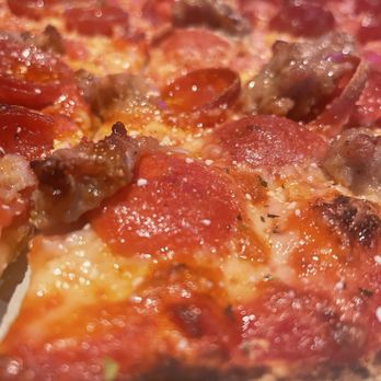 Pizza Rock - 13" Classic Pepperoni - Pizza Near Me - Las Vegas, Nevada