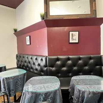 Cafe Encore - nice seating inside - Coffee & Tea Near Me - San Francisco, California