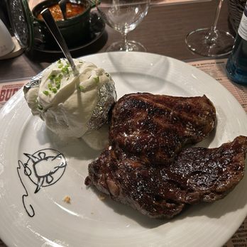 Buffalo Steakhaus - Ribeye with baked potato/sour cream - Steakhouses Near Me - Frankfurt, HE