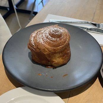 Bachour - Dulce de Leche Croissant - Bakeries Near Me - Coral Gables, Florida Bachour - Dulce de Leche Croissant - Bakeries Near Me - Coral Gables, Florida