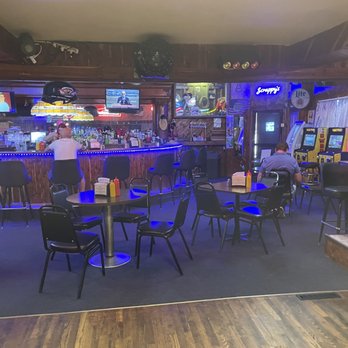 Silver Dollar Bar and Grill - Bar - Bars Near Me - Lusk, Wyoming Silver Dollar Bar and Grill - Bar - Bars Near Me - Lusk, Wyoming