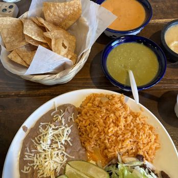 Tacabron - Mexican Near Me - Forest Park, Illinois