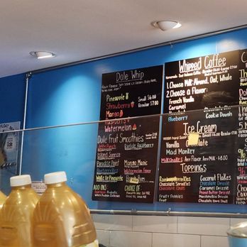 Chillin Pineapple - Menu board - Ice Cream & Frozen Yogurt Near Me - Stone Harbor, New Jersey Chillin Pineapple - Menu board - Ice Cream & Frozen Yogurt Near Me - Stone Harbor, New Jersey