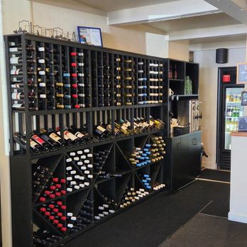 Odyssey World Cafe - Nice wine selection - Cafes Near Me - Paso Robles, California
