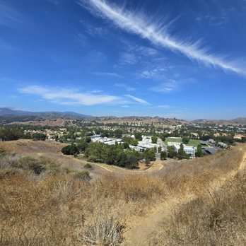 Bark Park Trailhead to Millennium Loop - View going back down - Hiking Near Me - Calabasas, California Bark Park Trailhead to Millennium Loop - View going back down - Hiking Near Me - Calabasas, California
