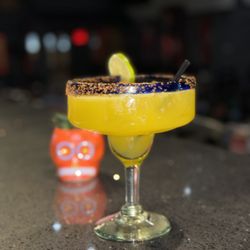 Flavorful mango margarita