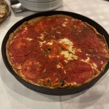 Chicago Pizza Tours - Pizanno's - Tours Near Me - Chicago, Illinois Chicago Pizza Tours - Pizanno's - Tours Near Me - Chicago, Illinois