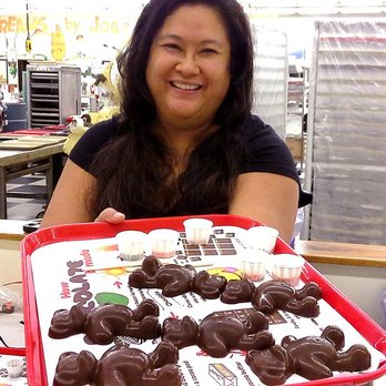 Cerreta Fine Chocolates - Teddy Bear Day at Cerreta's 2016 - Candy Stores Near Me - Glendale, Arizona Cerreta Fine Chocolates - Teddy Bear Day at Cerreta's 2016 - Candy Stores Near Me - Glendale, Arizona