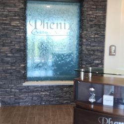 Salon Suites entrance, Hello Sugar is to the left