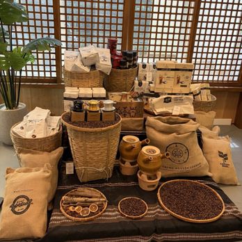 Trung Nguyen Legend - Store display - Coffee & Tea Near Me - Portland, Oregon Trung Nguyen Legend - Store display - Coffee & Tea Near Me - Portland, Oregon