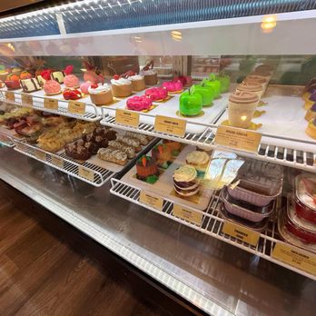 Pinnamel Sweets - Bakeries Near Me - Louisville, Kentucky Pinnamel Sweets - Bakeries Near Me - Louisville, Kentucky