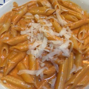 Cafe Fiore - Penne with Vodka Sauce - Italian Near Me - Ventura, California Cafe Fiore - Penne with Vodka Sauce - Italian Near Me - Ventura, California