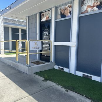 Jen Head Spa - Exterior entrance - Medical Spas Near Me - San Jose, California Jen Head Spa - Exterior entrance - Medical Spas Near Me - San Jose, California