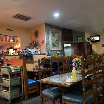 El Tapatio - the inside of a restaurant - Mexican Near Me - Ashland, Oregon El Tapatio - the inside of a restaurant - Mexican Near Me - Ashland, Oregon
