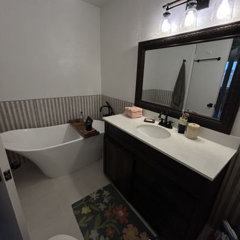 Clear Vision Home Renovations - Best bath I have ever had! I love the lighting too! - General Contractors Near Me