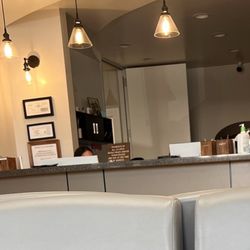 Pacific Skin Institute - Reception desk