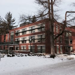 University of Oregon School of Journalism & Communication - The new Allen Hall, winter 2013.