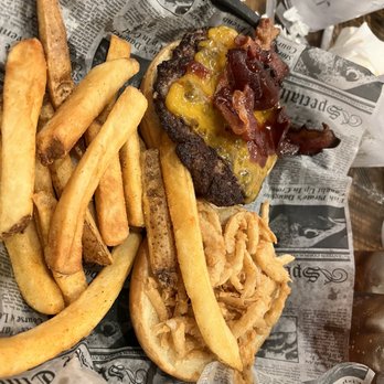 One Twenty Three Burger House - Burgers Near Me - Saint Augustine, Florida